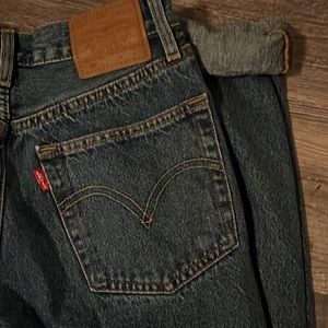 Levi’s 501 mid wash jeans